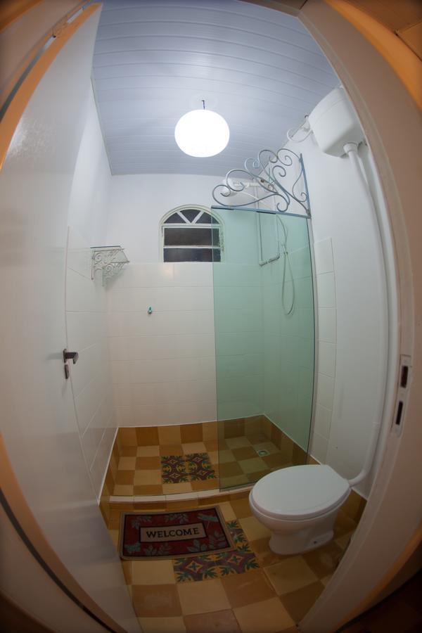 Casa Iris De Van Gogh Hotell Brumadinho Exteriör bild
