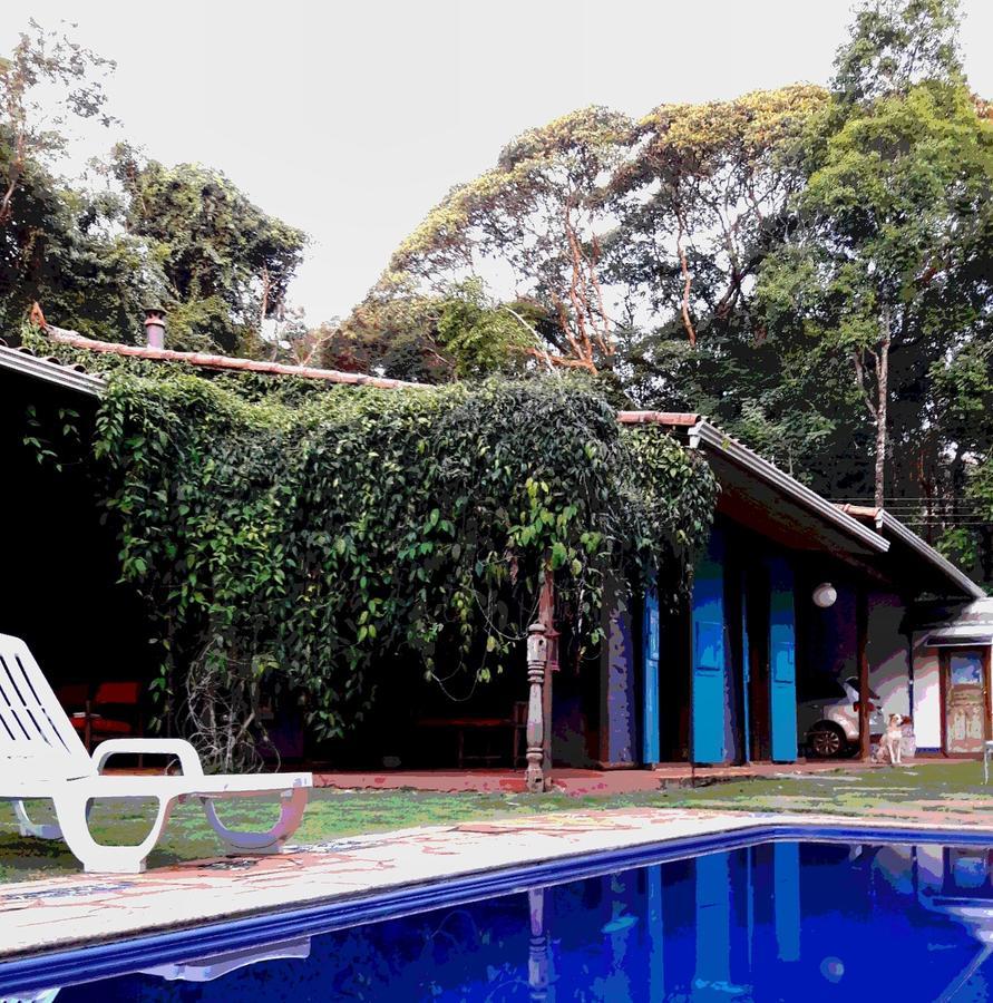 Casa Iris De Van Gogh Hotell Brumadinho Exteriör bild